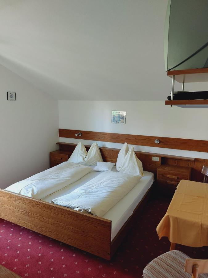 Moarhof Hotel Мелтина Екстериор снимка
