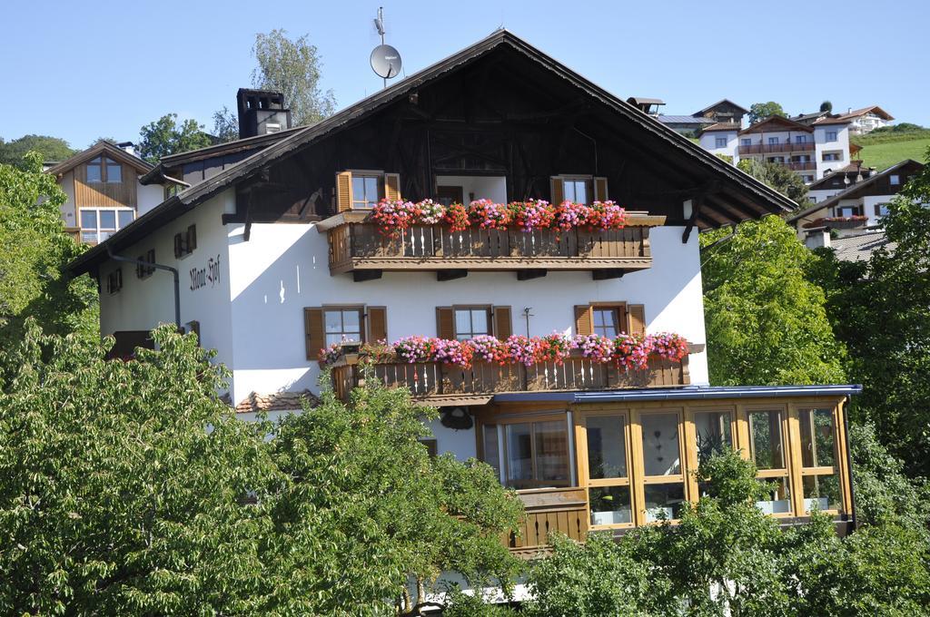Moarhof Hotel Мелтина Екстериор снимка